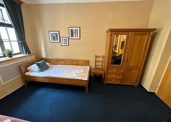 Hrncir Кутна-Гора